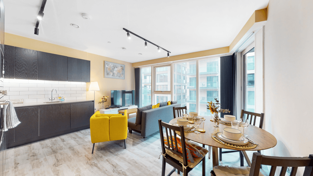 LIVINGROOM ONE
