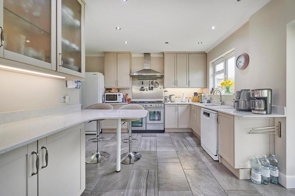 Impressive open plan Kitchen/Dining Room