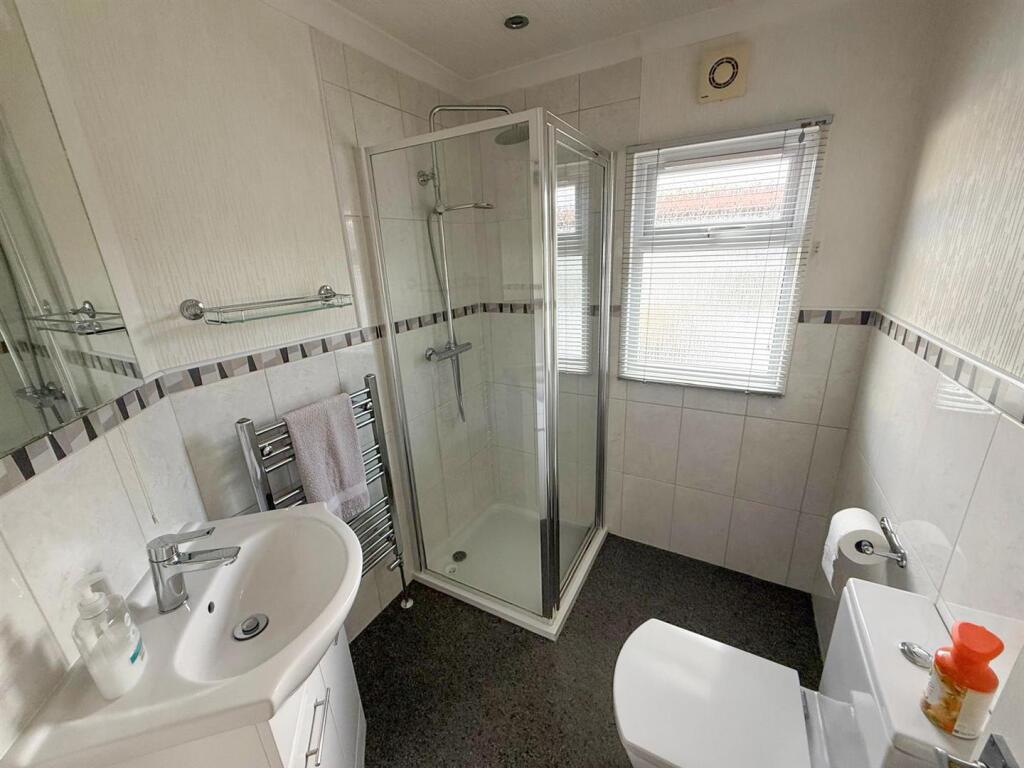 2 bed Park Home, Silsden 14