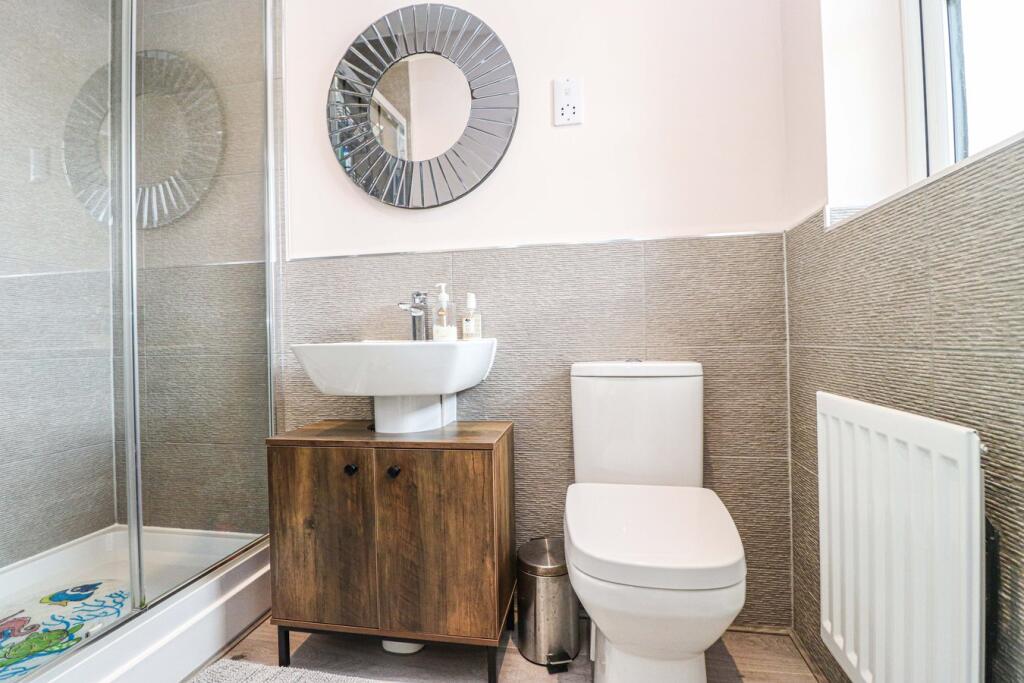 En-Suite Shower Room