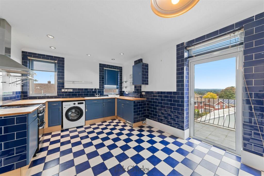 7 Baltic Road-18.jpg