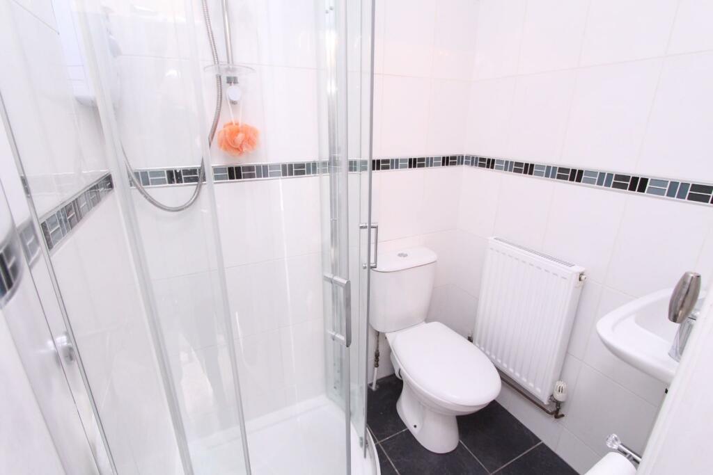 Ensuite Shower Room