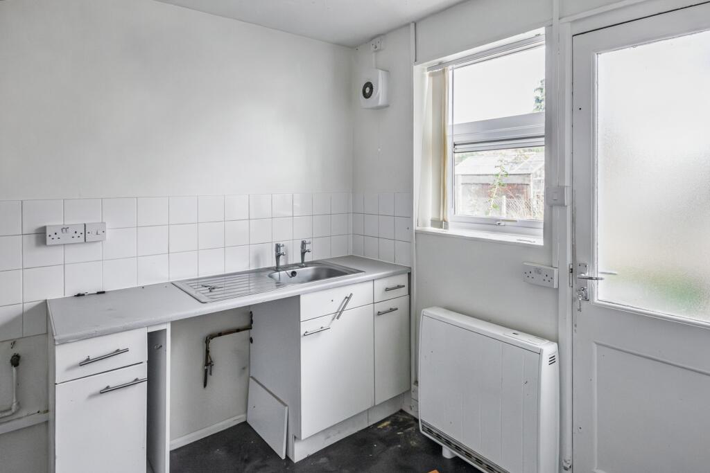 51 Martins Croft, Colerne, Wiltshire, SN14 8DT