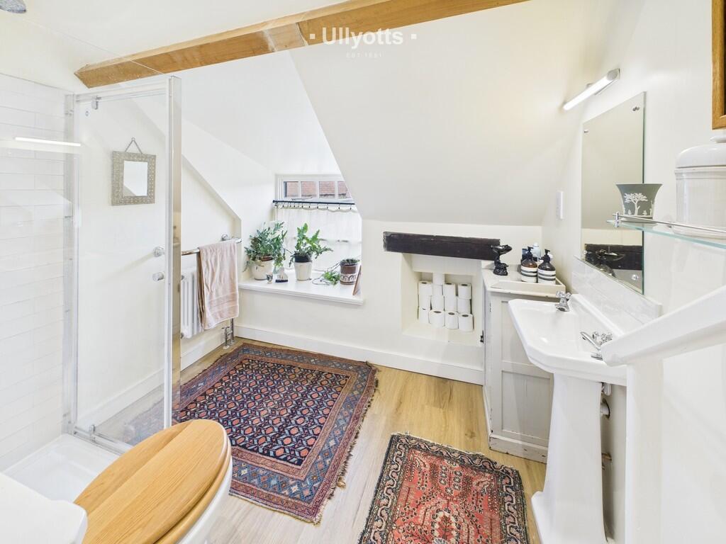 Bedroom 3 Ensuite