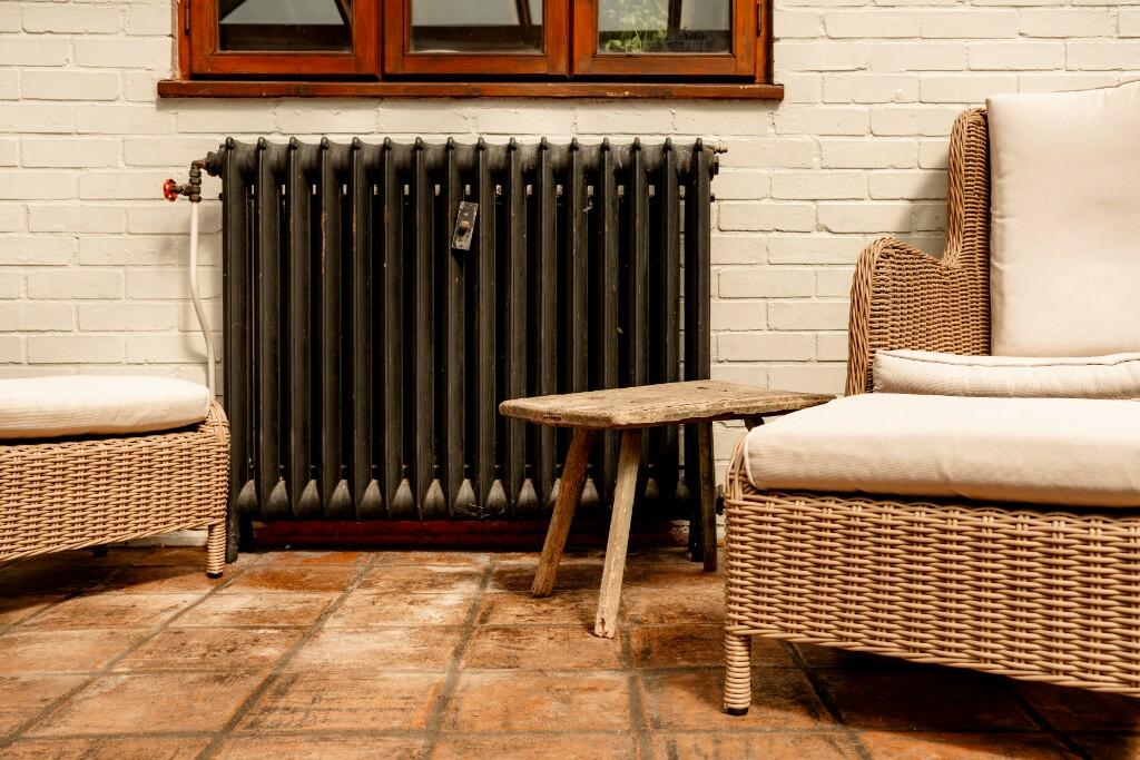 Cast iron radiators