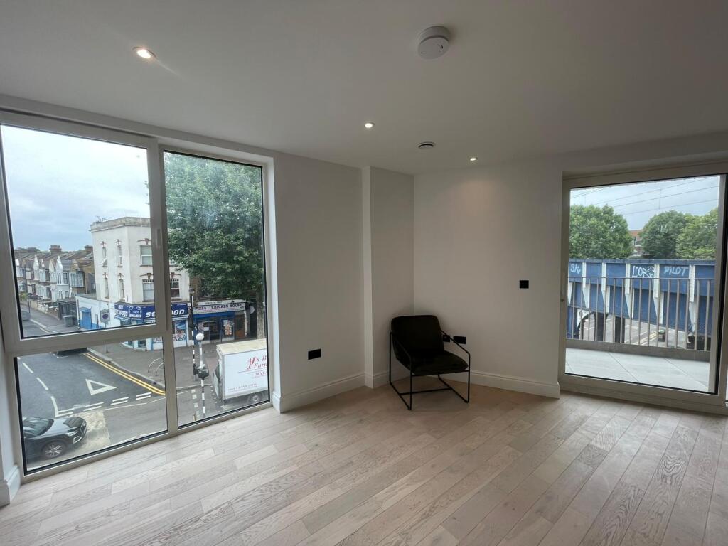 WhatsApp Image 2025-07-29 at 14.56.46 (16).jpeg