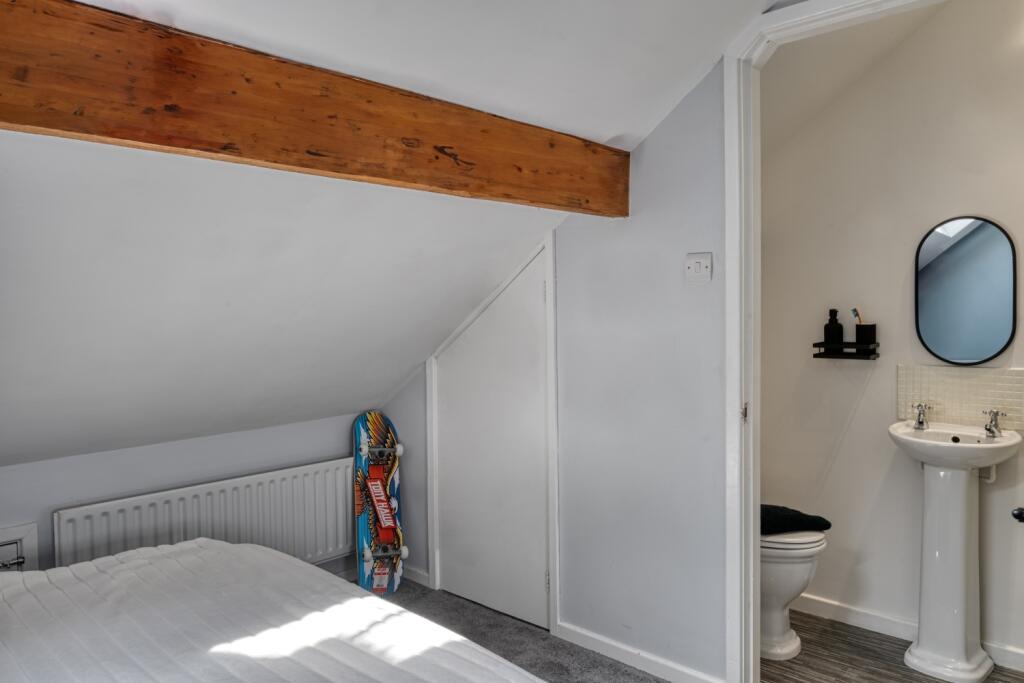 Bedroom Four En Suite