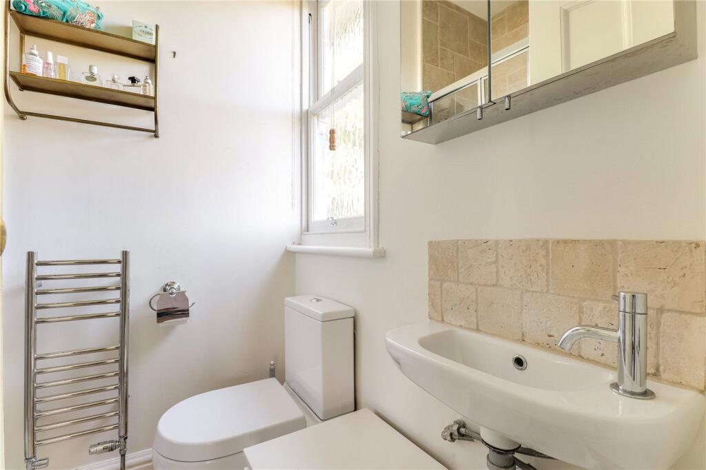 En Suite Shower Room