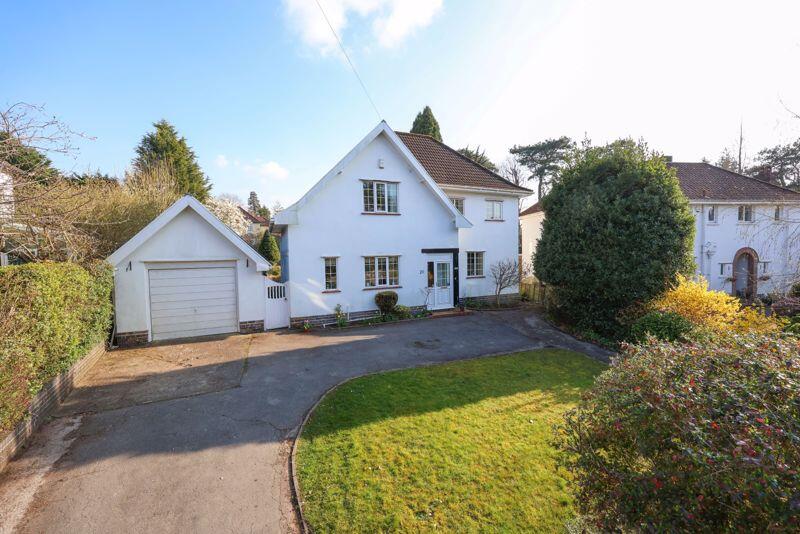 Front garden &amp; Parking