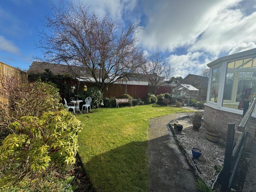 Garden 5.jpg