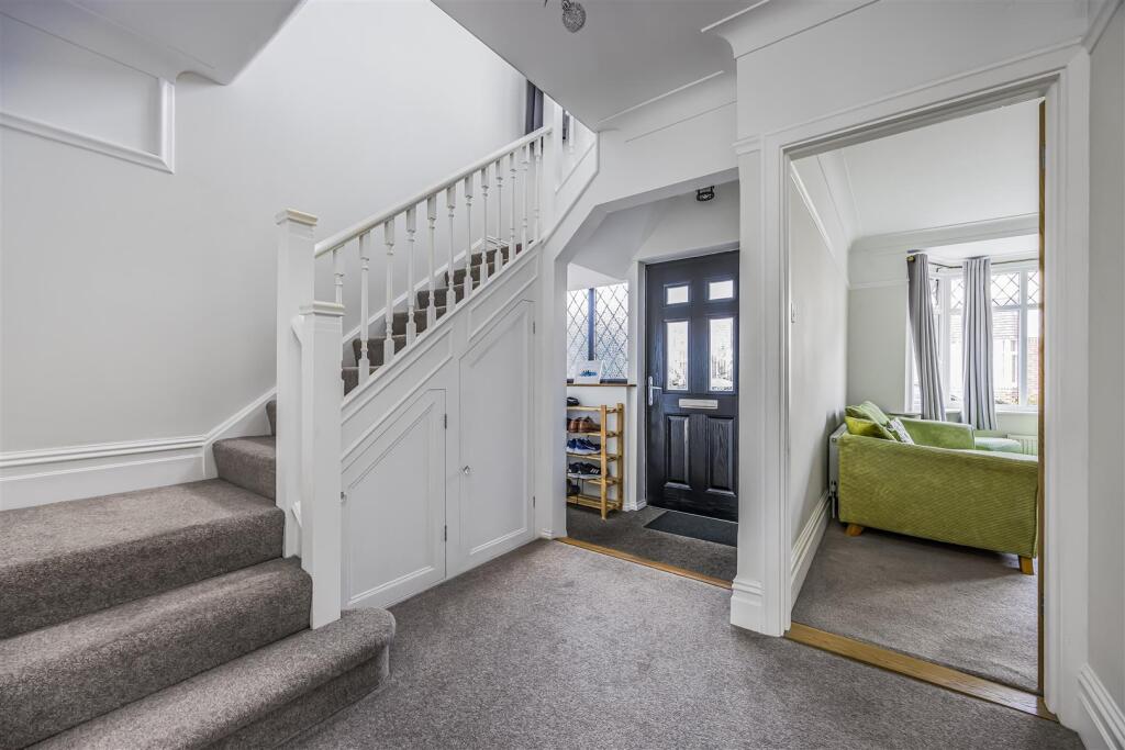 5 Woolner Avenue, Cosham-PorticoMarketing-SoldBy-1