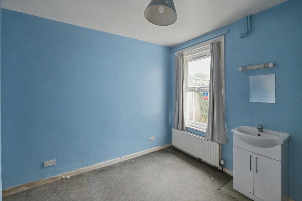 159 West End Road, Bitterne, Southampton, Hampshire, SO18 6PJ