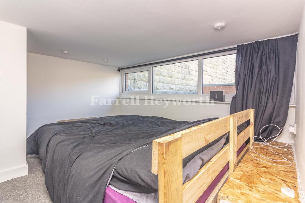 Loft 1
