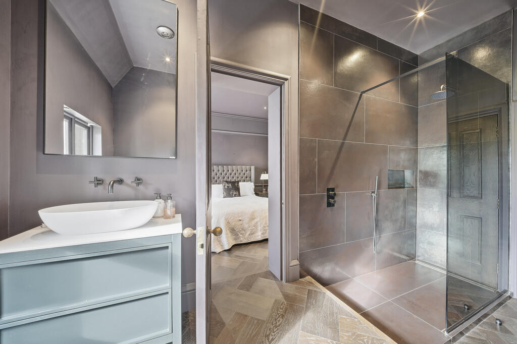 Westfield, West L...