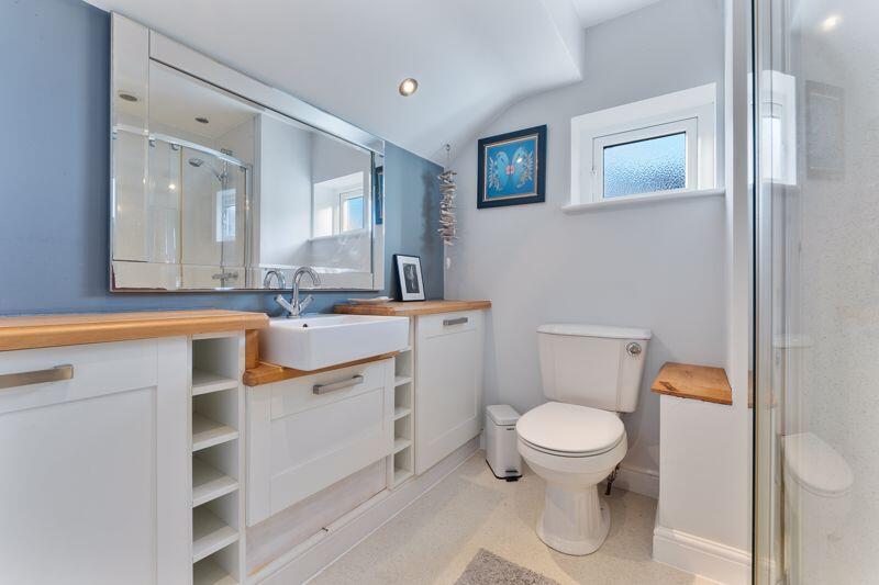 Shower Room/WC