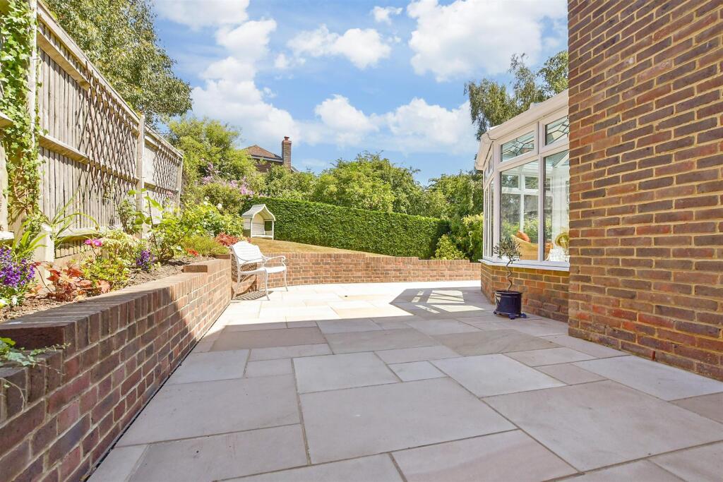 Patio / Decking