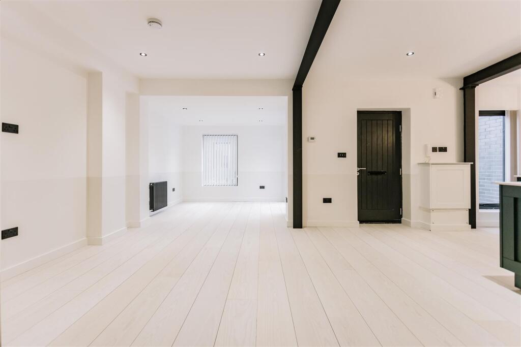 MB_number 14_fonthill mews_40.jpg