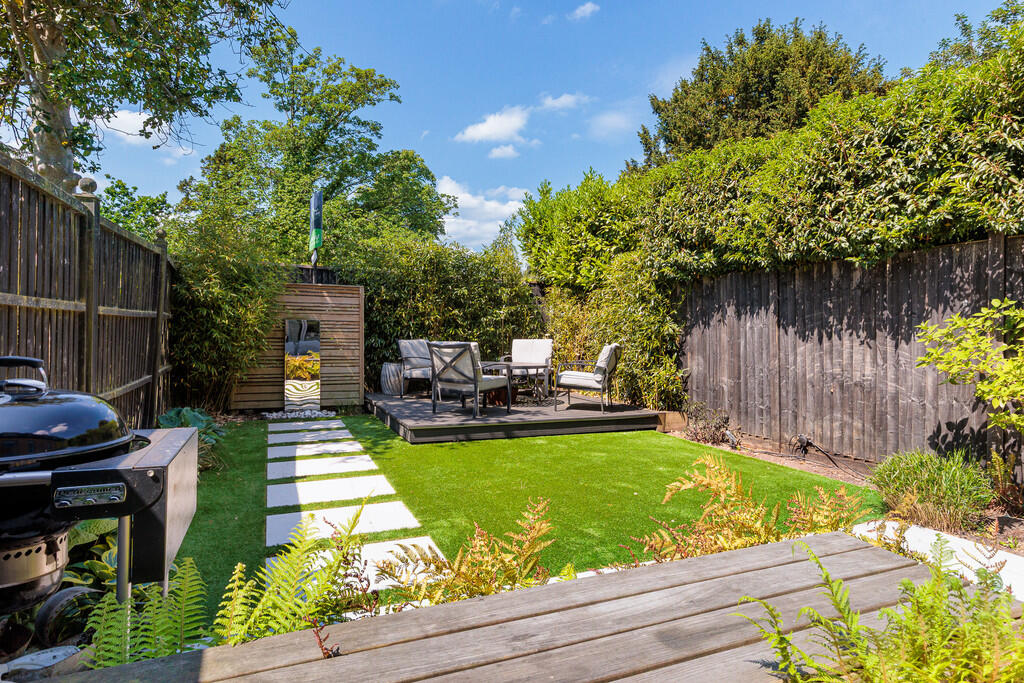 2_kensington_gard...