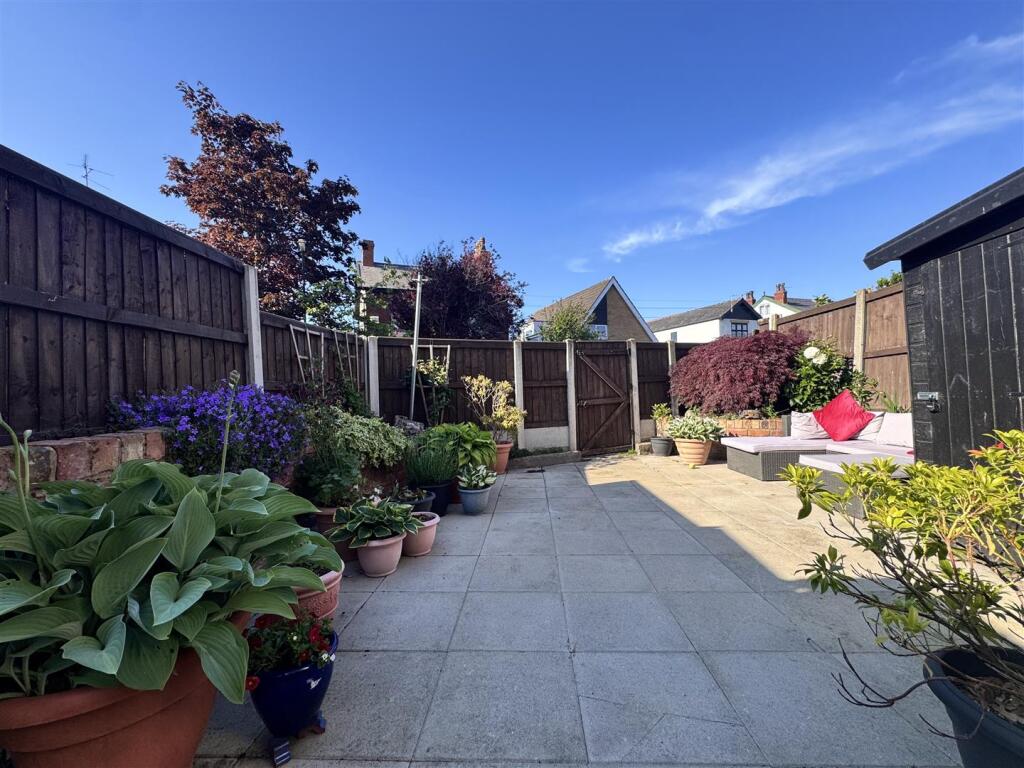 Rear garden