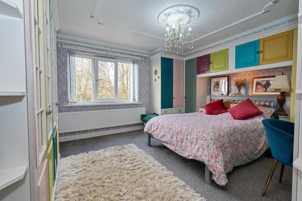 Bedroom2_1.jpg