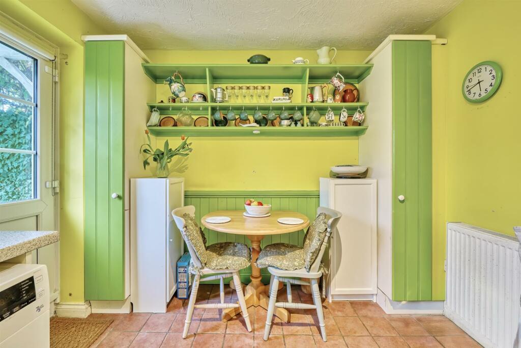 6-18 Spurlings Oundle-6.jpg