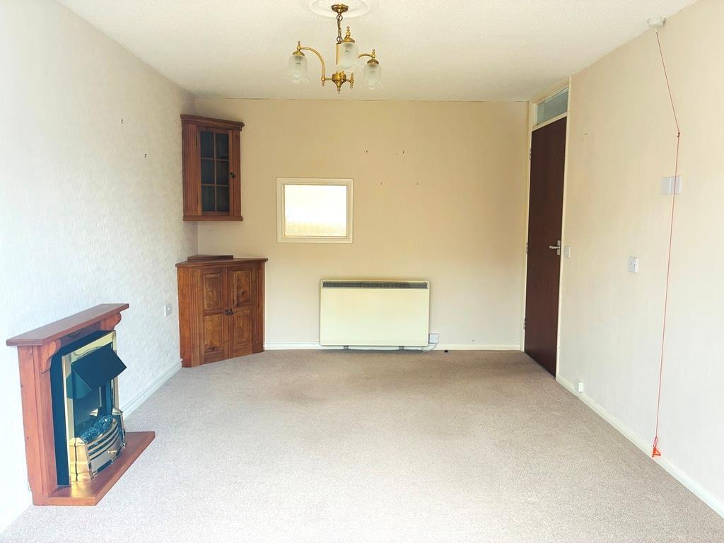 Sitrting Room.JPEG