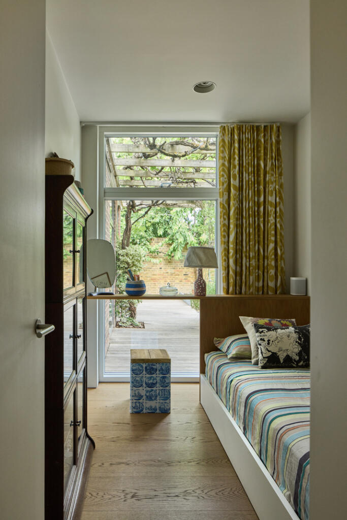 292507 - DGLA1905.jpg