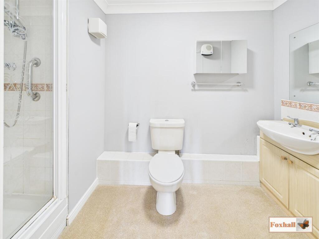 En-Suite Shower Room