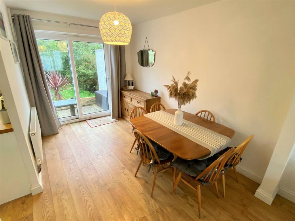 56 Calshot Close Diner