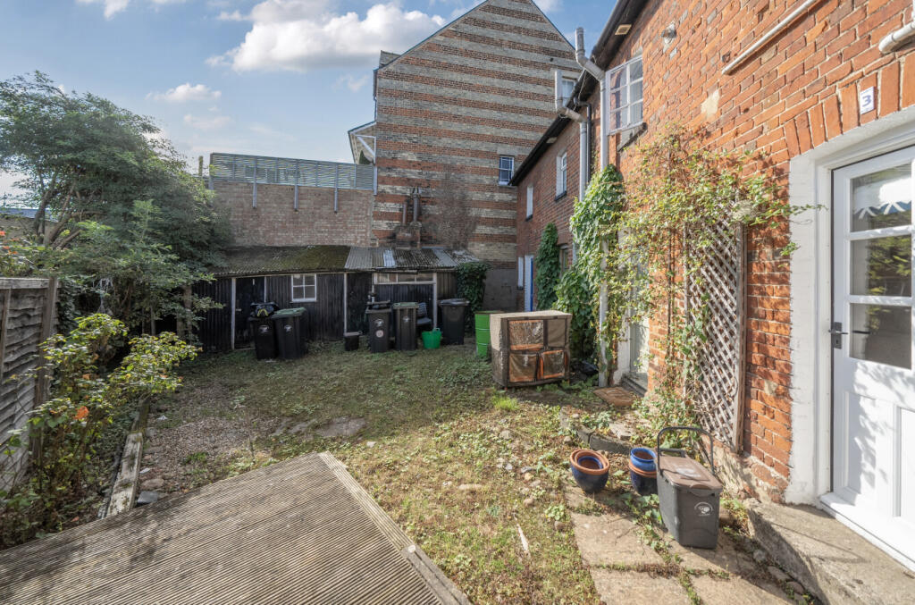 1349486-12-68c575...