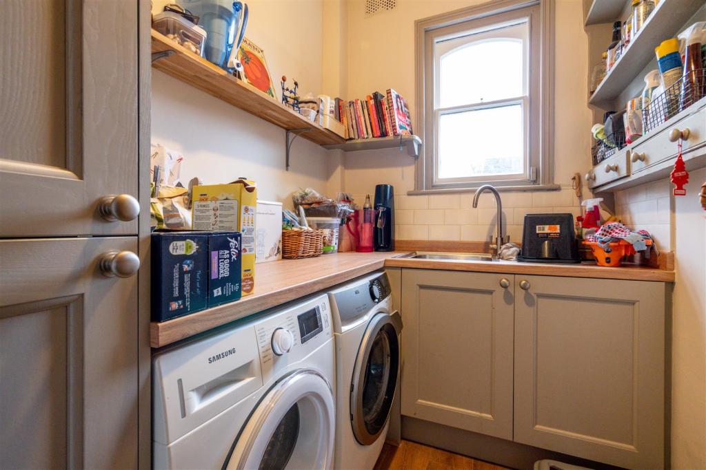 Utility Room.jpg