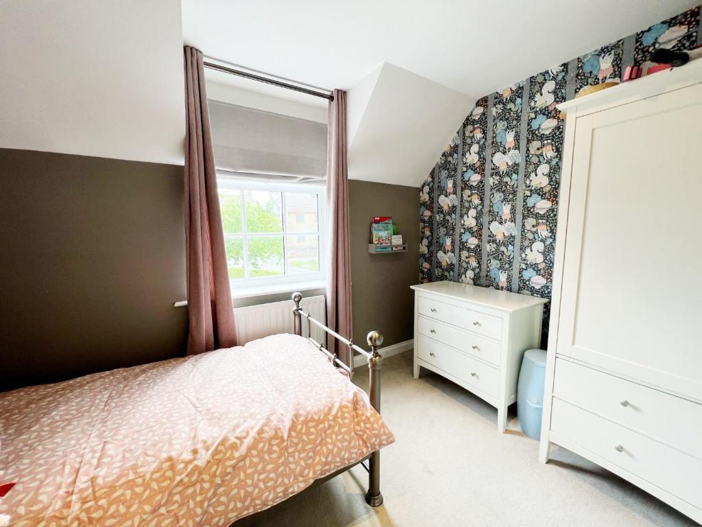 Bedroom 3.jpg