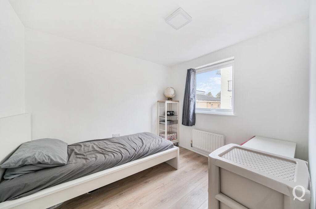 825e8f6e-0c5b-4aa...