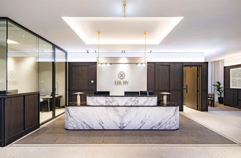 EBURY 0125_011 (1).jpg