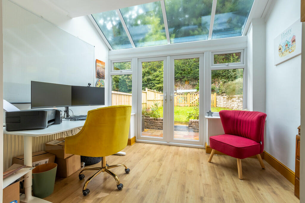 Sun Room/Study