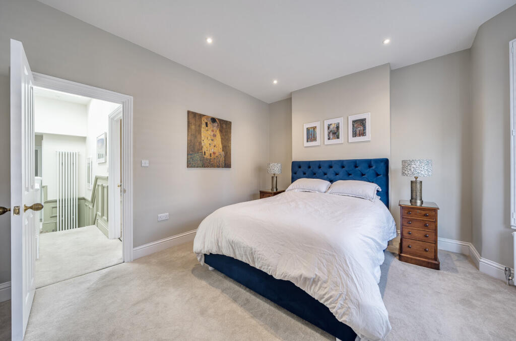 1359659-8-68d40d9...