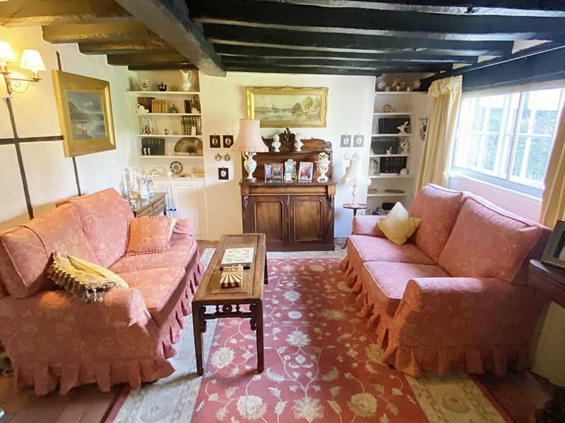 sitting room.jpg
