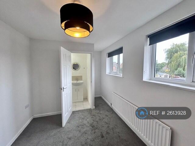 Bedroom 2 &amp; Ensuite