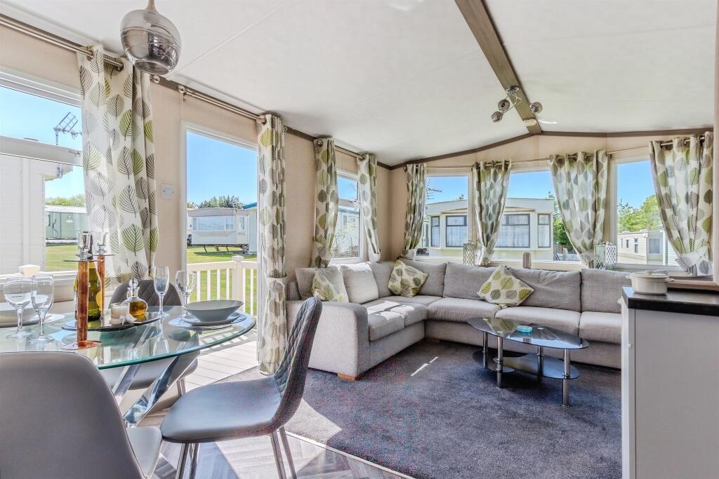 Lounge Dining Room Kitchen