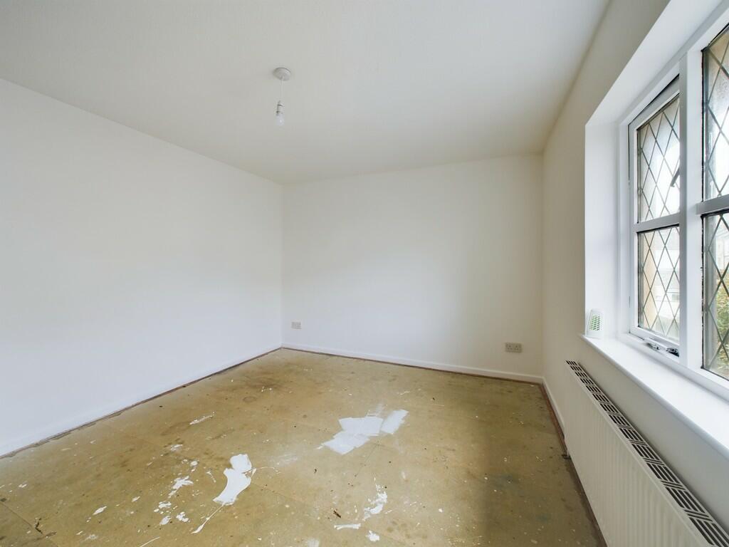 CAM02089G0-PR0379...