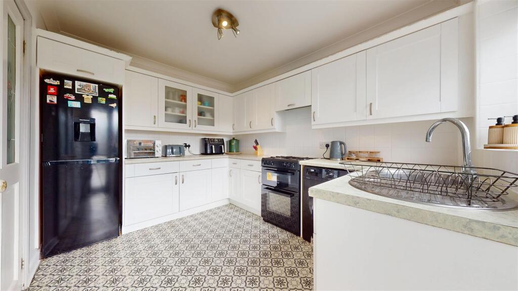 Vicarage Drive Kitchen
