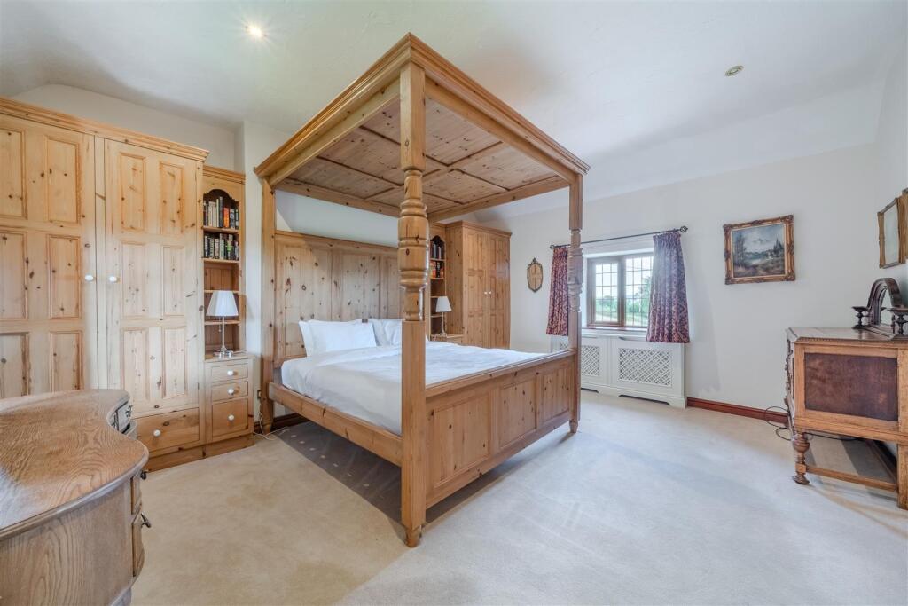 Bedroom3.jpg