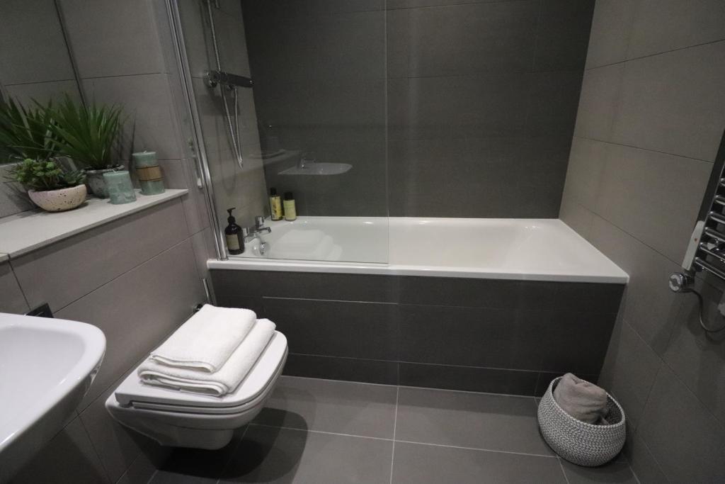 GBNxUW1AXE-kY1ZOVXrCNw.jpg