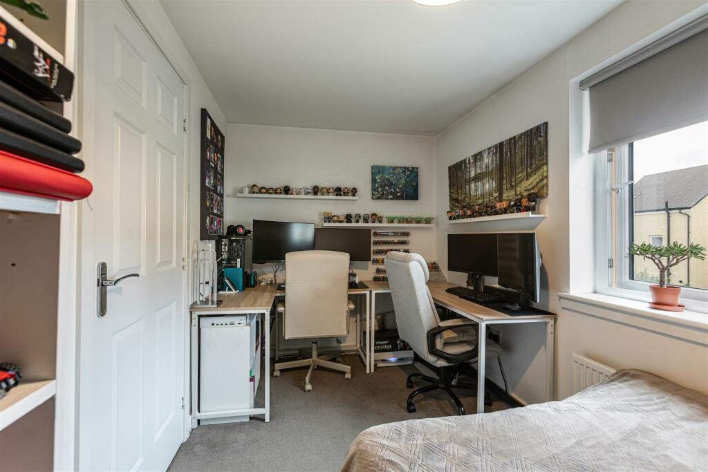 7 Knoll Park Mews Galashiels 21.JPG