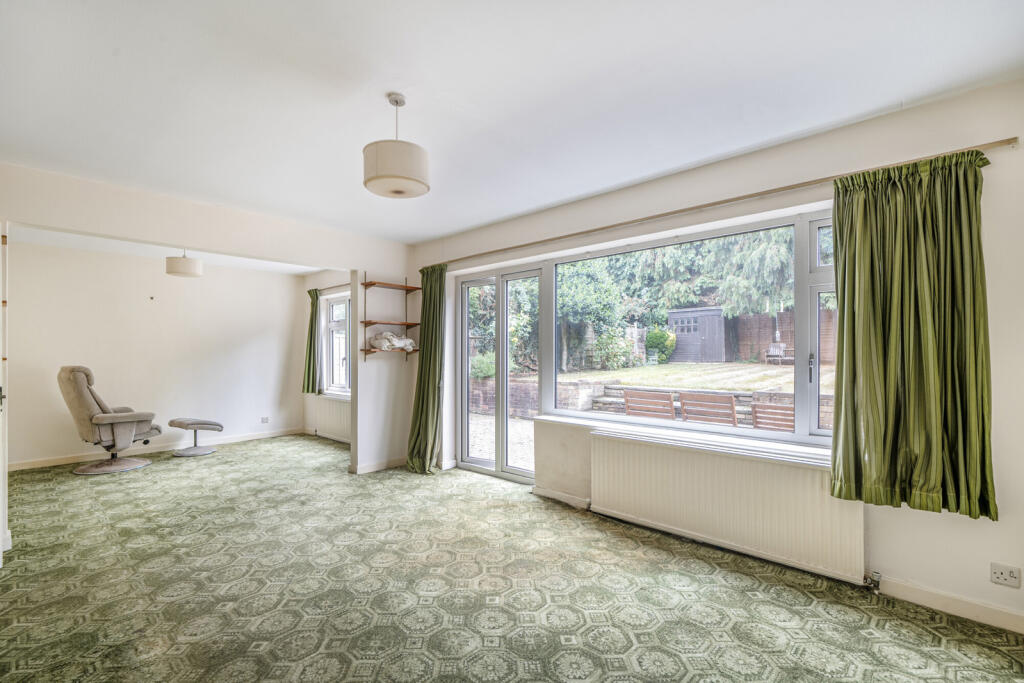 1349870-13-68b9a2...