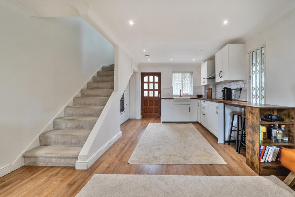 1310049-20-684ad3...