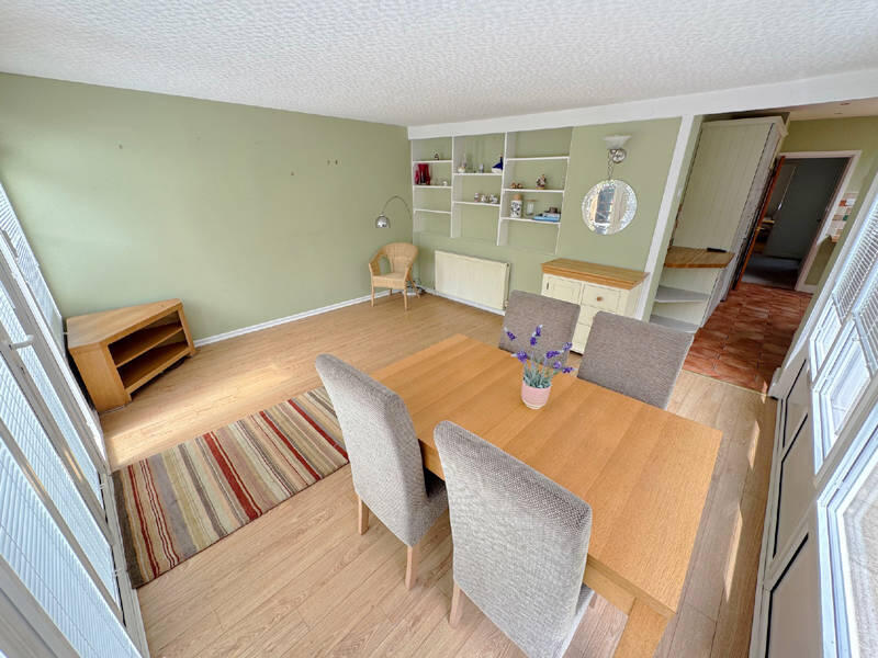 Dining Room/Sun Lounge