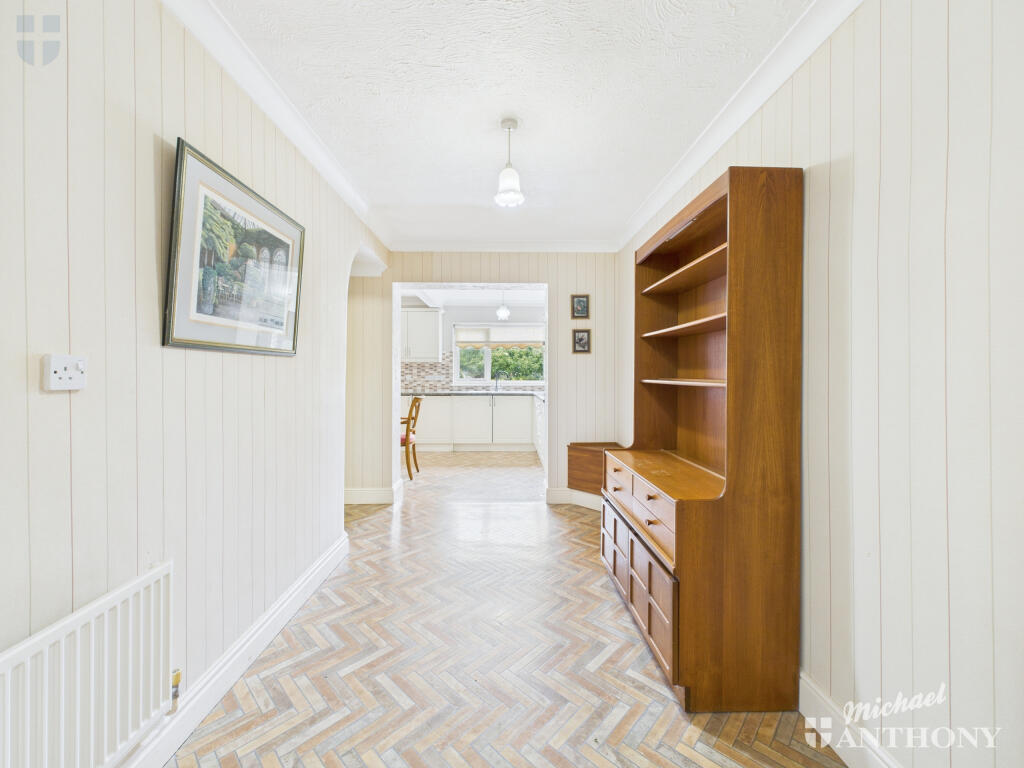 CAM03218G0-PR0723-STILL008