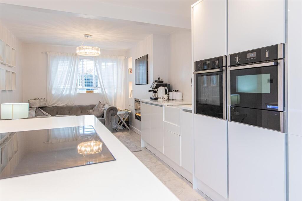 home-699.jpg