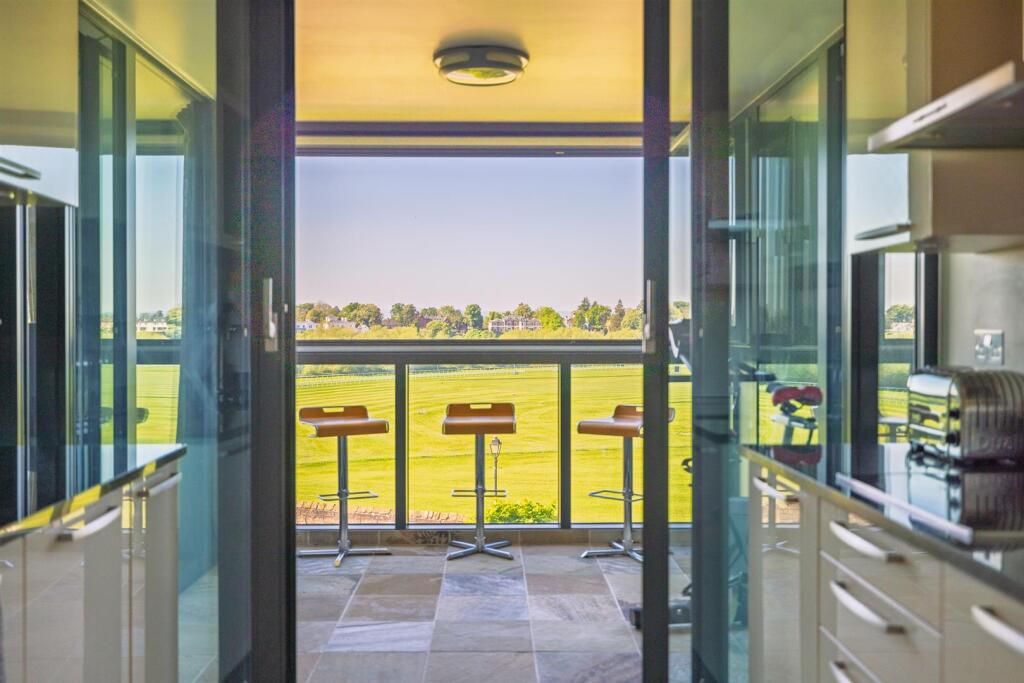 16 HQ, Nuns Road-79.jpg